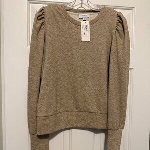 Evereve NWT Size small Stacy Heather Pullover Oatmeal